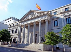 Испания осталась без парламента